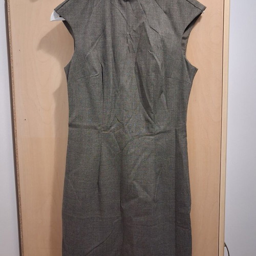 Benetton women's dress like new, grey checkered