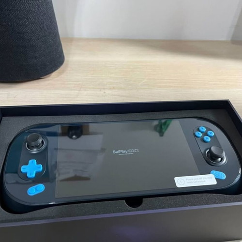 SuiPlay0X1 handheld gaming console Ryzen 7 7840U 16GB 512GB