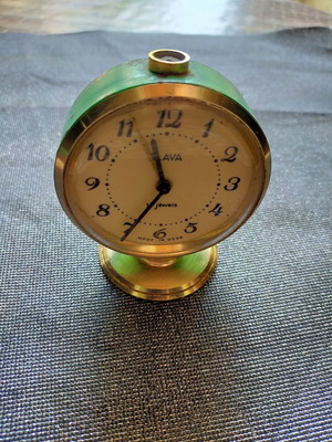 Slava mechanical table clock restored, works