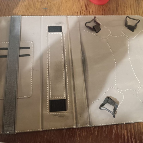 Tablet used, functional 8 inches with free case