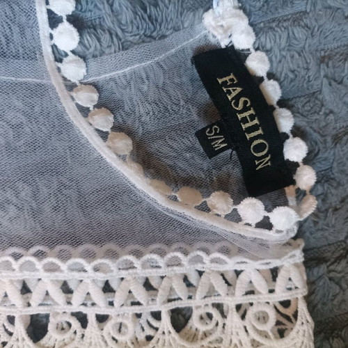 T shirt white with transparency like new, size S/M