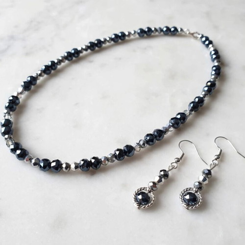 Handmade crystal beaded elegant jewelry set new, black and silver