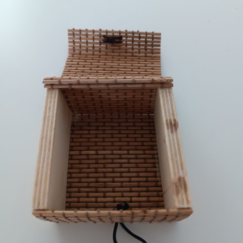 Small bamboo decorative box like new