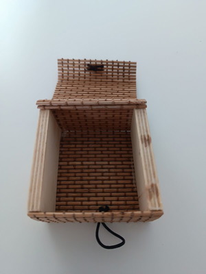 Small bamboo decorative box like new