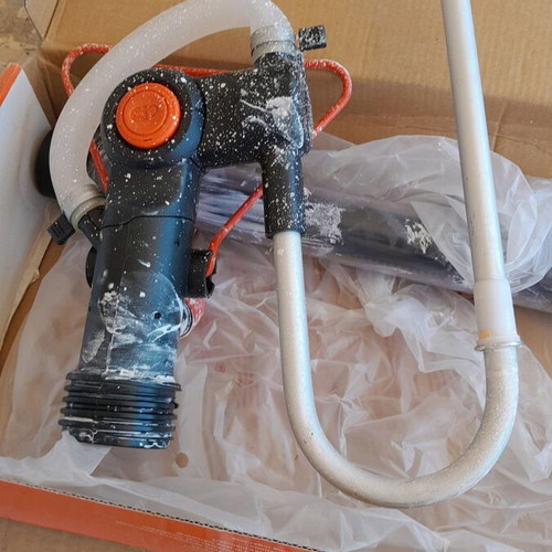 Black and Decker Speedy Roller 650ml with Automatic Painting System like new