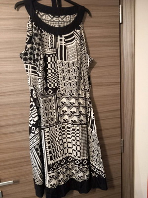 M&Co Sleeveless Dress Like New, Black and White, Size 48