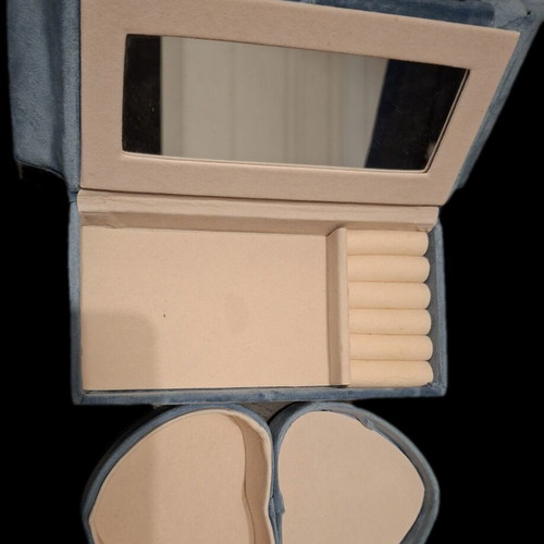 Jewelry boxes like new, set