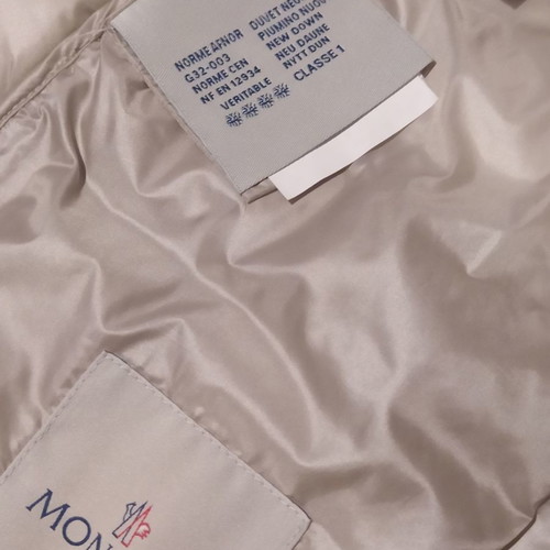 Moncler Liana sleeveless down vest new, white, size M