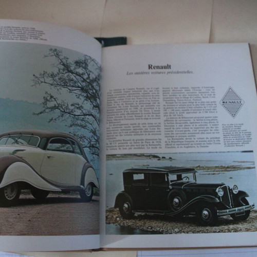French Book of Classic Cars like new, 191 pages, 54 car brands from 1927