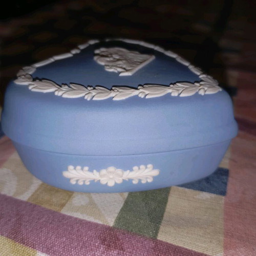 Jasperware Heart Jewelry Box new by Wedgwood