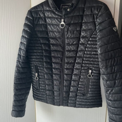 Guess jacket slim fit lightweight with insulation like new, black, size S