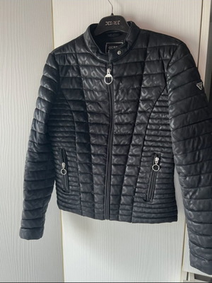 Guess jacket slim fit lightweight with insulation like new, black, size S