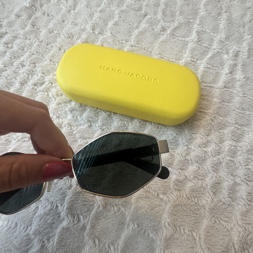 Marc Jacobs Sunglasses MARC 496/S Like New Black & Gold