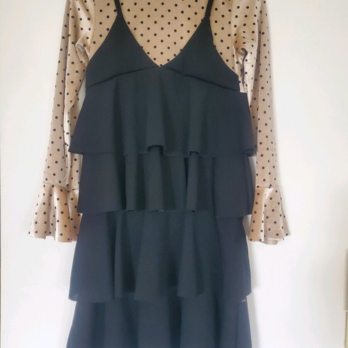 Chicaprie dress for girl 12 years like new, black and gold