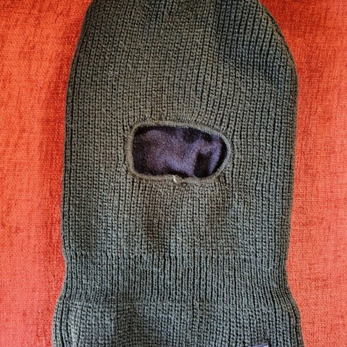 Wool full face army green hat like new