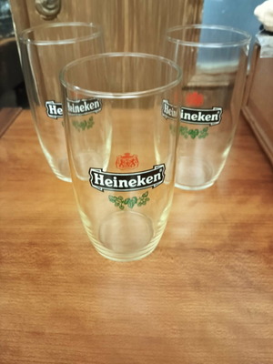 Heineken collectible beer glasses set of 3, new