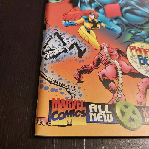 X-men Annual '95 used with signature, Marvel Comics