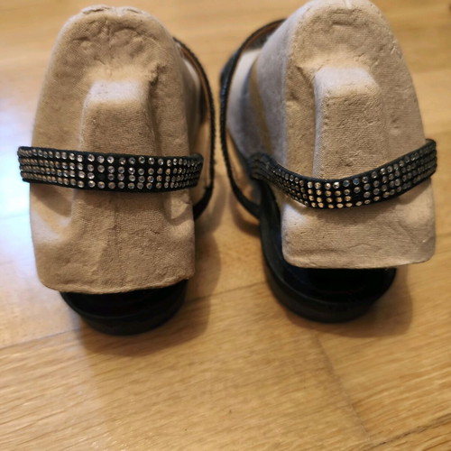 Leather suede sandals used with silver strass, size 38