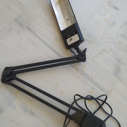 Desk lamp modern like new