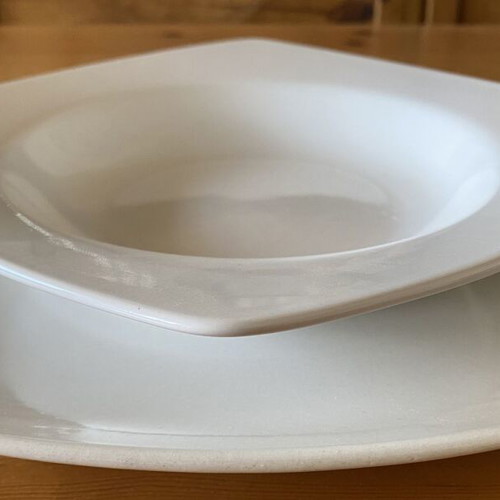 White porcelain set square 8 pieces new