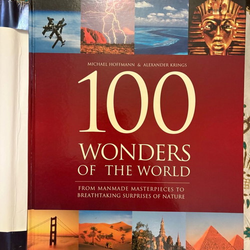Book 100 Wonders of the World like new