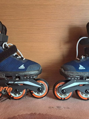 Rollerblade Kids Rollers Size 33 Like New