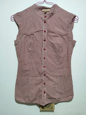Capasca Women's Shirt S Red-White like new, vintage