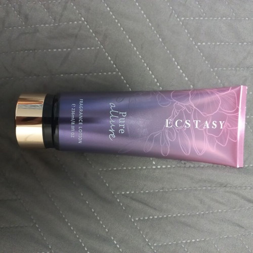 Victoria Secret body cream new, 236ml