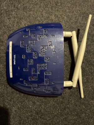 TP-Link WA830RE WiFi Extender like new