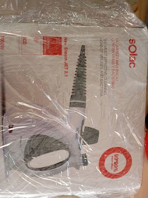 Steam Cleaner Solac almost new, used twice