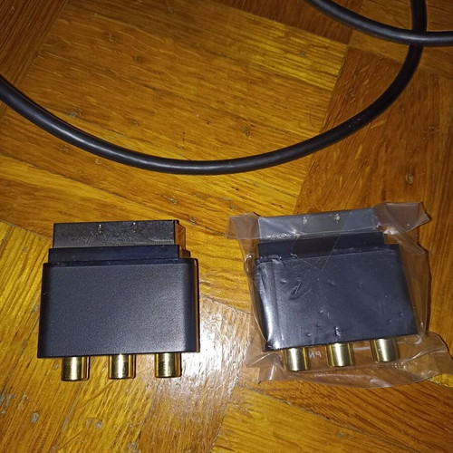 Xbox 360 SCART to RCA cable with 2 extra SCART adapters