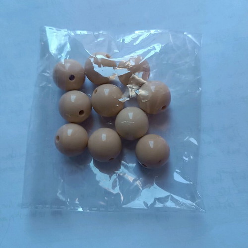 Large beads new, pack of 10 pieces, 2 cm