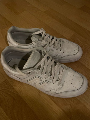 New Balance 480 used white athletic shoes size 45
