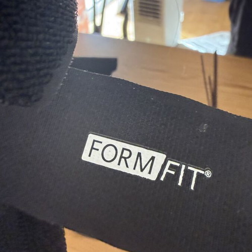 Össur Formfit Spica Wrist and Thumb Brace S/M like new, black