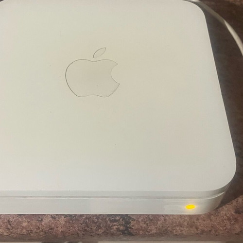 Apple A1143 wireless router used