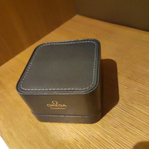 Omega Constellation box like new