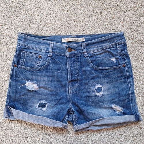 Zara shorts S/36 blue like new with defect