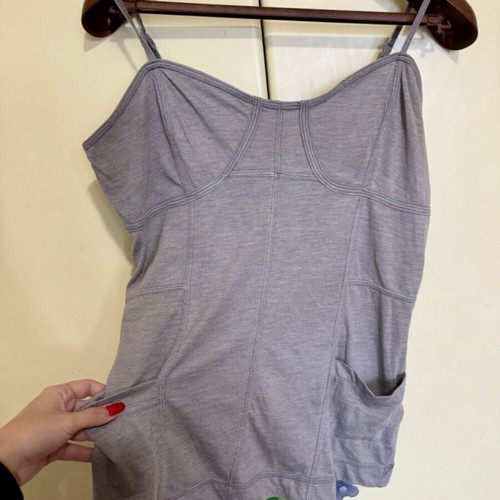 Top A-Style gray size L like new
