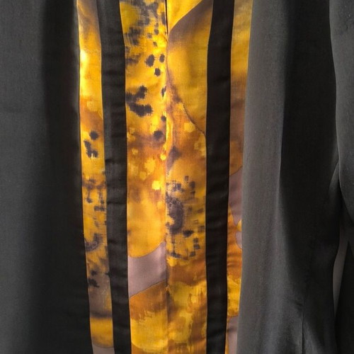 Mexx Metropolitan blouse like new, black multicolor, size XS/S