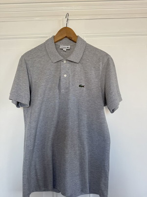 Lacoste Polo T-shirt size M gray like new