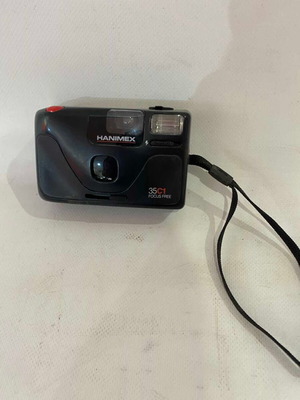 Hanime35C1 antique analog camera used