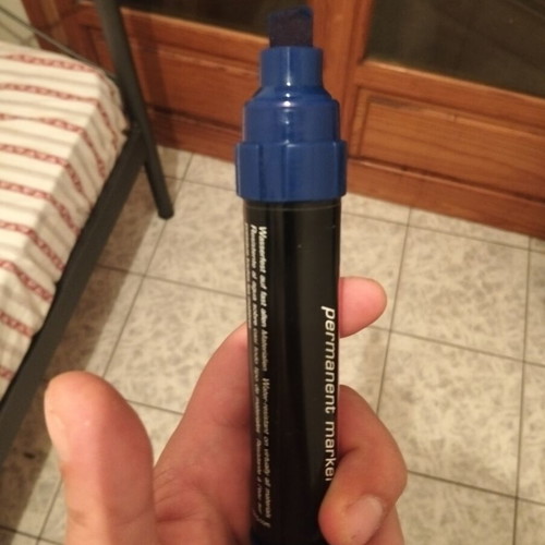 Edding 390 permanent marker like new