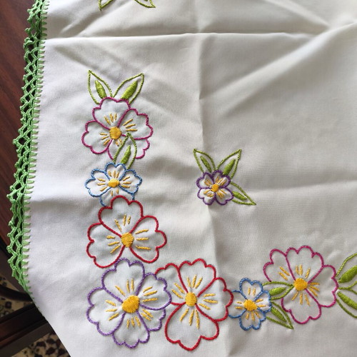 Handmade embroidered tablecloth from Lefkada 80x80 cm like new