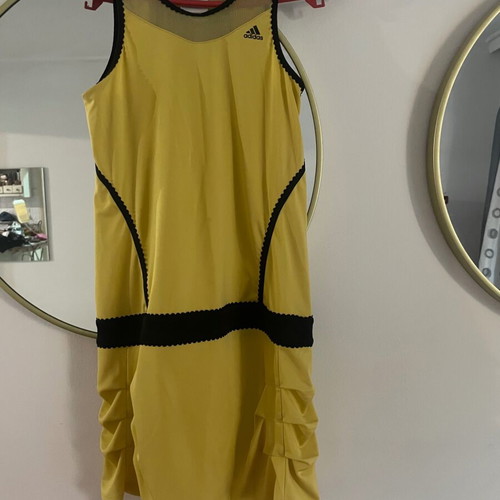 Adidas mini dress for girl 12 years yellow used
