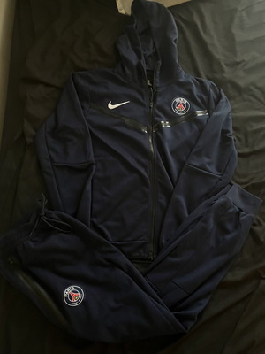 PSG Nike Tech-Fleece σαν καινούργιο επίσημο αντίγραφο