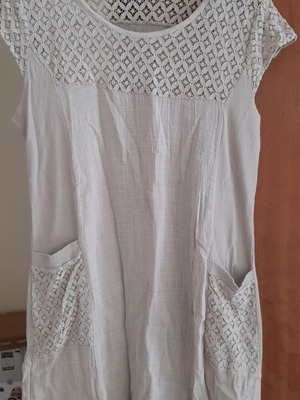 Ανοιχτό γκρι φόρεμα με δαντέλα και τσέπες μέγεθος L