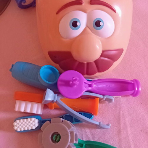 Play-Doh creative playset pack of 7 with tools and accessories like new