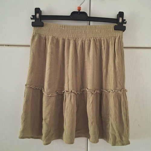 Primark mini skirt khaki, like new, size 36/Small, 100% viscose