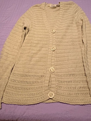 Ζακέτα μπεζ πλεκτή ανοιξιάτικη μεταχειρισμένη, μέγεθος medium