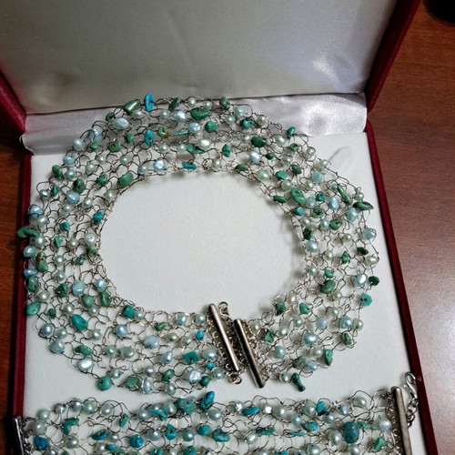 Handmade necklace and bracelet set used, silver with freshwater pearls and turquoise